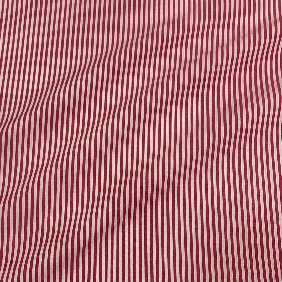 Tecido Tricoline Fio Tinto Listra Pequena Vermelho