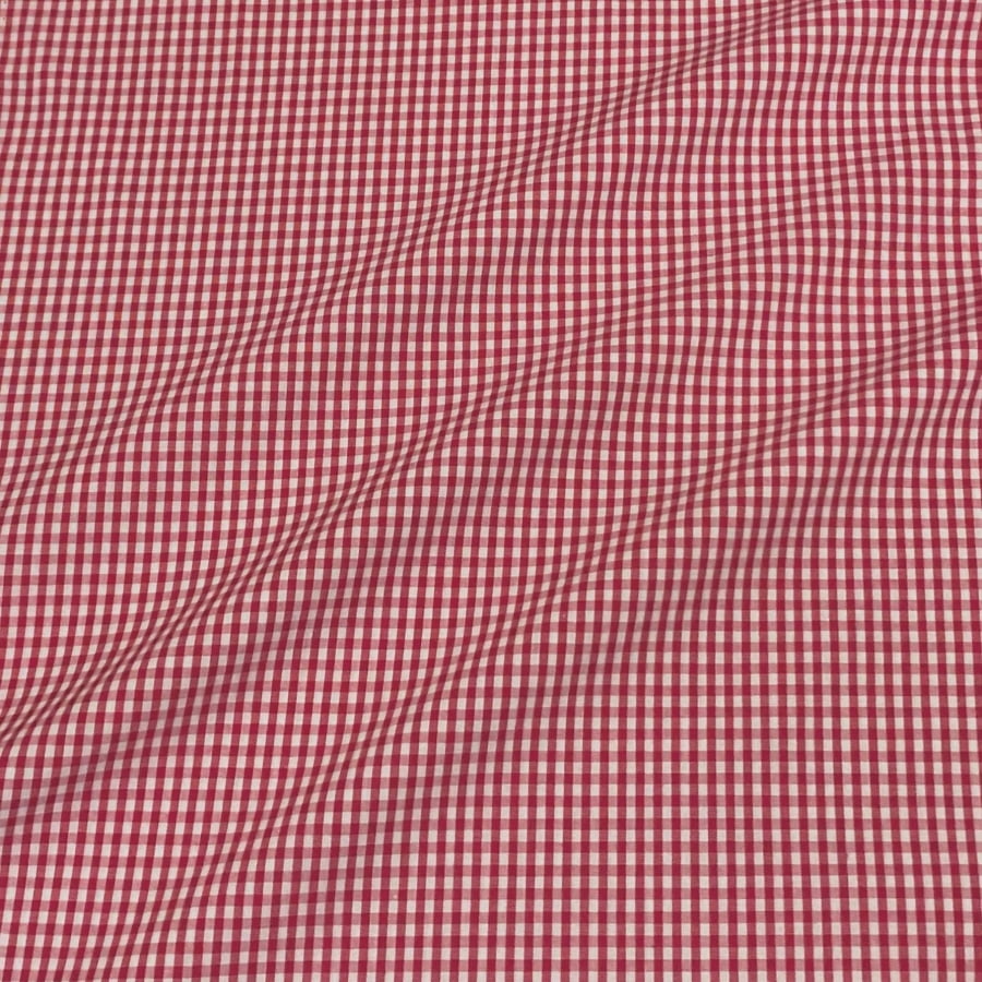 Tecido Tricoline Fio Tinto Xadrez Pequeno Vermelho