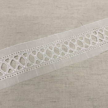 Bordado Inglês Entremeio Branco ArtePunto BA033