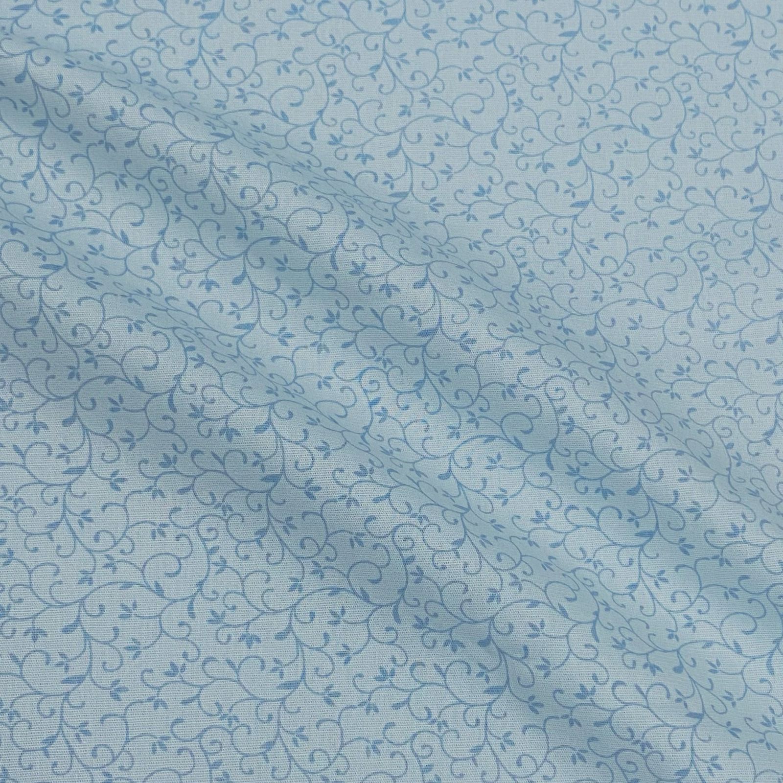 Tecido Tricoline Arabesco Azul Bebe Tom Sobre Tom (Basics & Colors) 