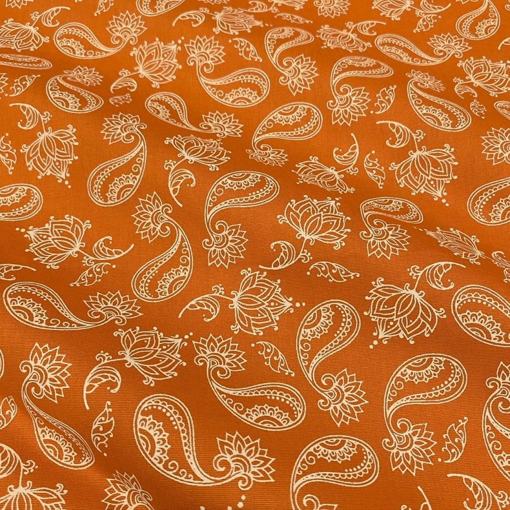 Tecido Tricoline Paisley Cashmere Cru Fundo Laranja