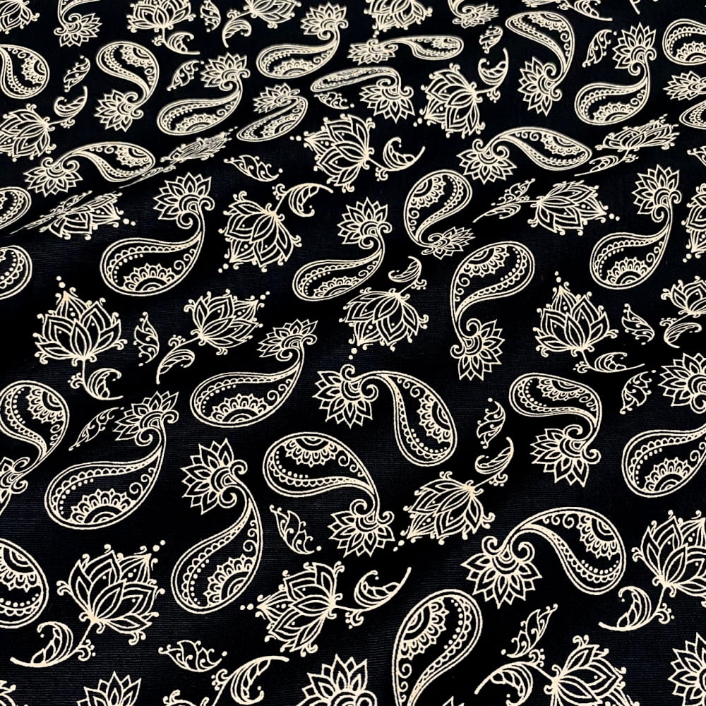 Tecido Tricoline Paisley Cashmere Cru Fundo Preto
