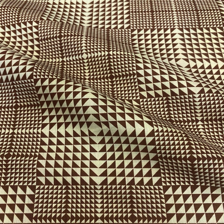 Tecido Tricoline Padrão Geometrico Ilusao de Otica Marrom