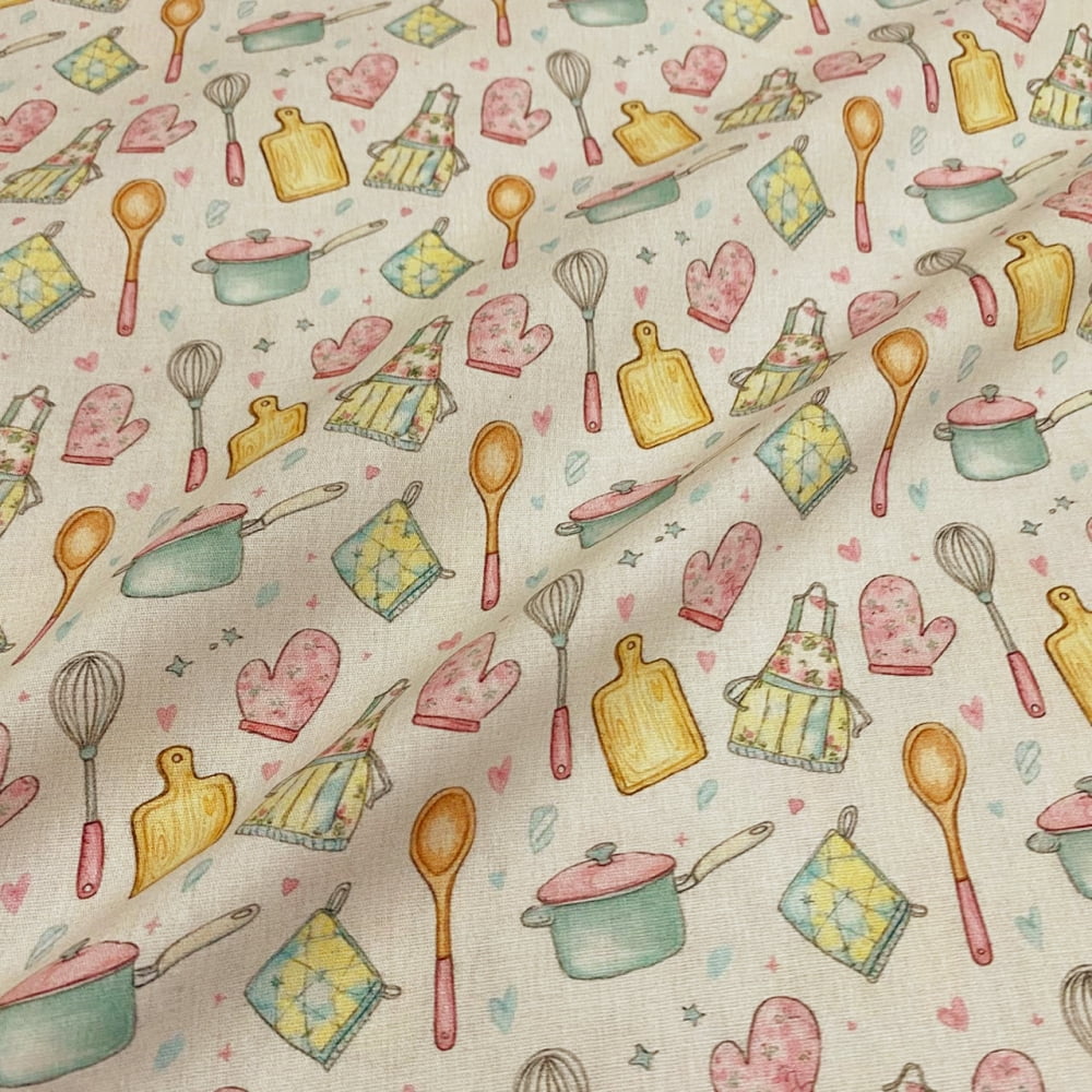 Tecido Tricoline Utensílios de Cozinha Fofos Fundo Cru