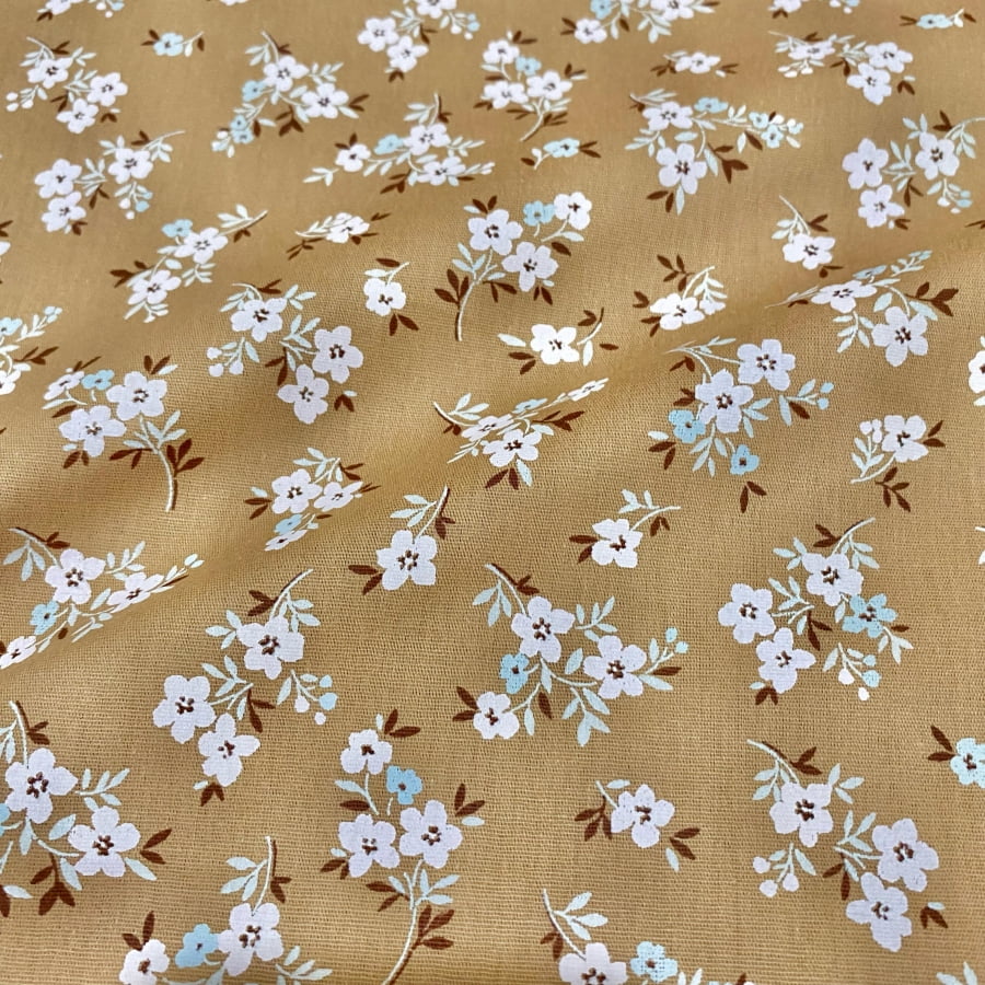 Tecido Tricoline Floral Ramalhete de Flor Fundo Marrom