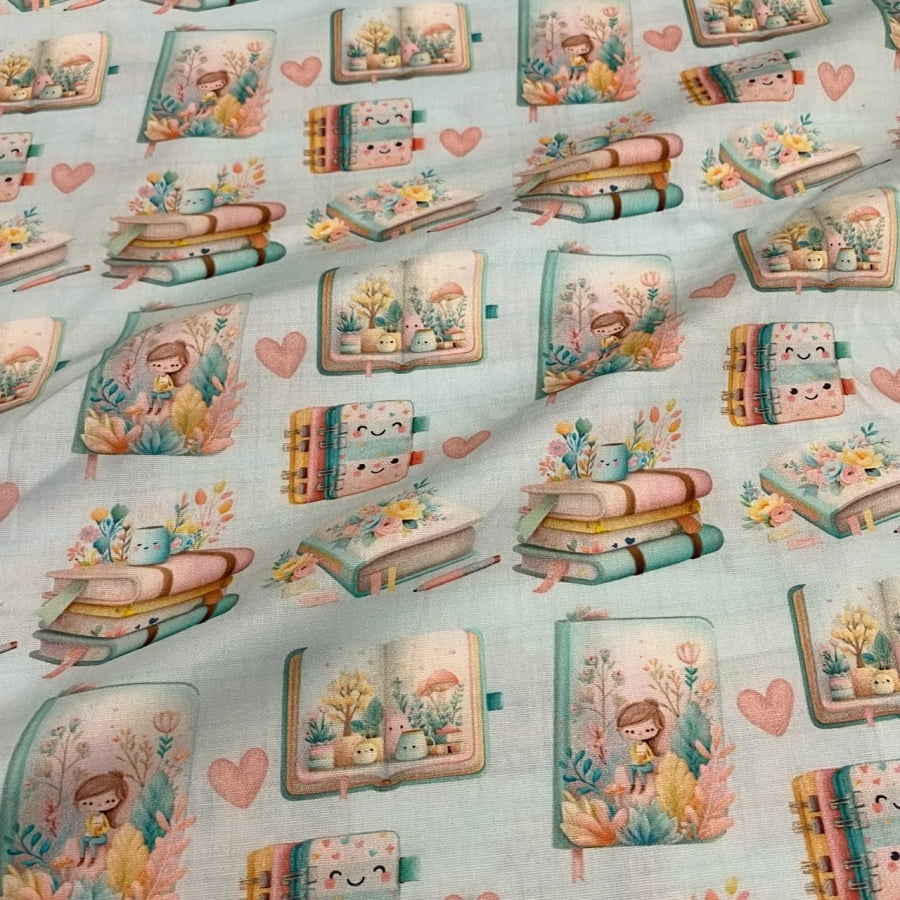 Tecido Tricoline Digital Livros e Cadernos Coleção Volta às Aulas 