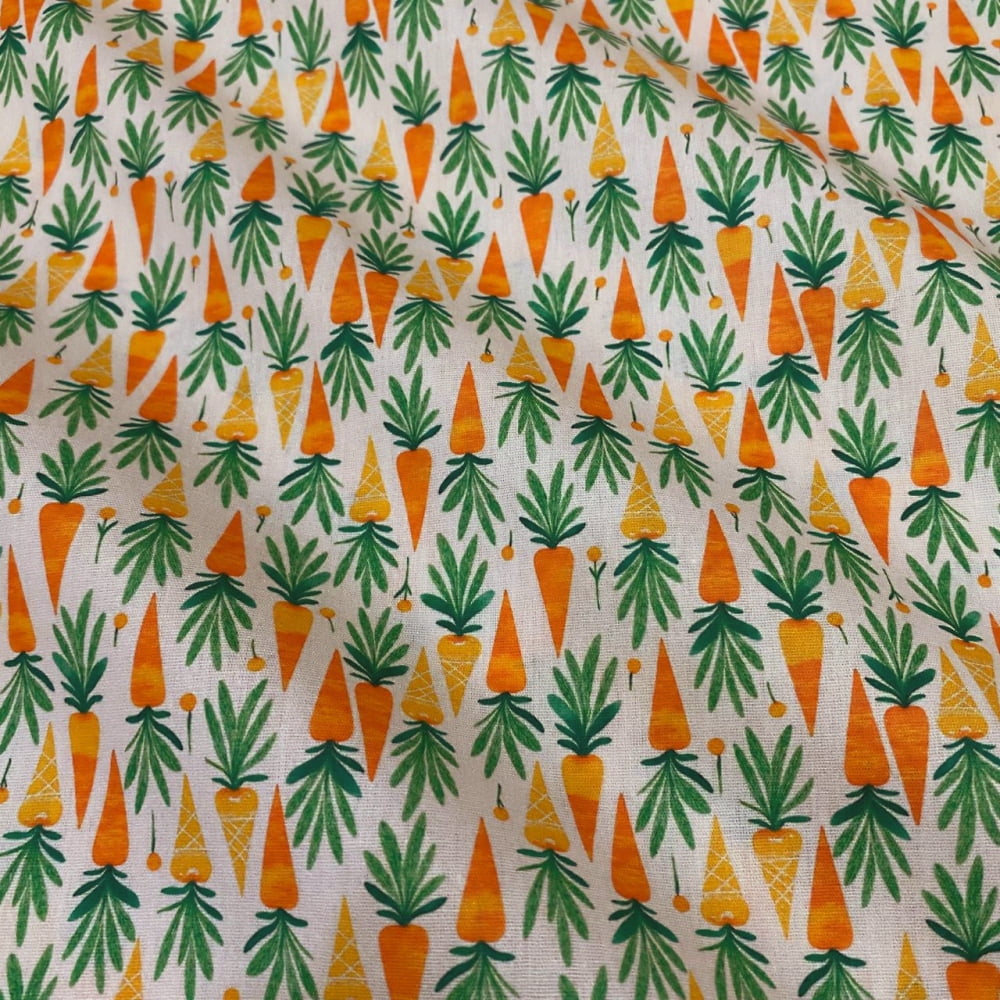 Tecido Tricoline Pascoa Cenoura Fundo Off