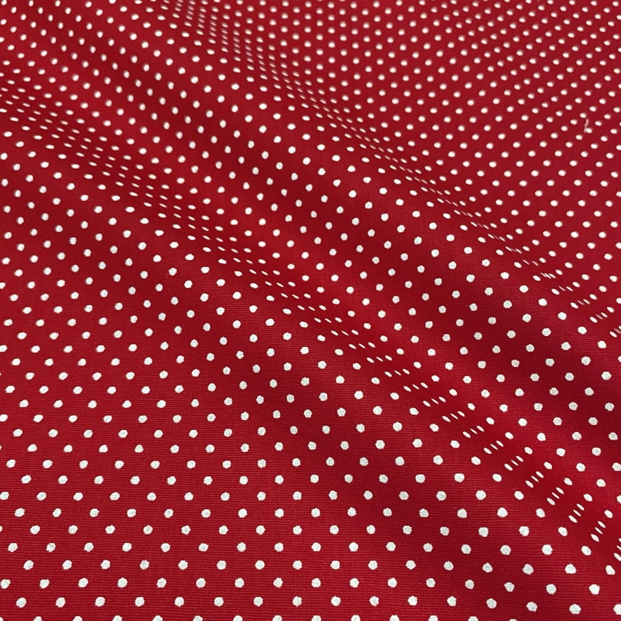 Tecido Tricoline Poa Pequeno Vermelho